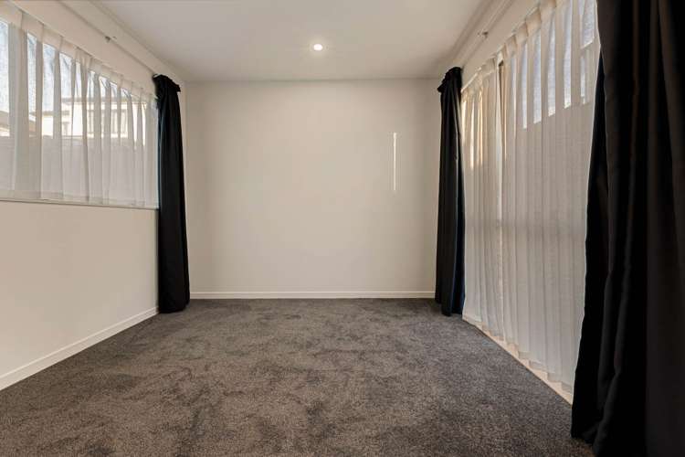 14 Demeter Street Flat Bush_21