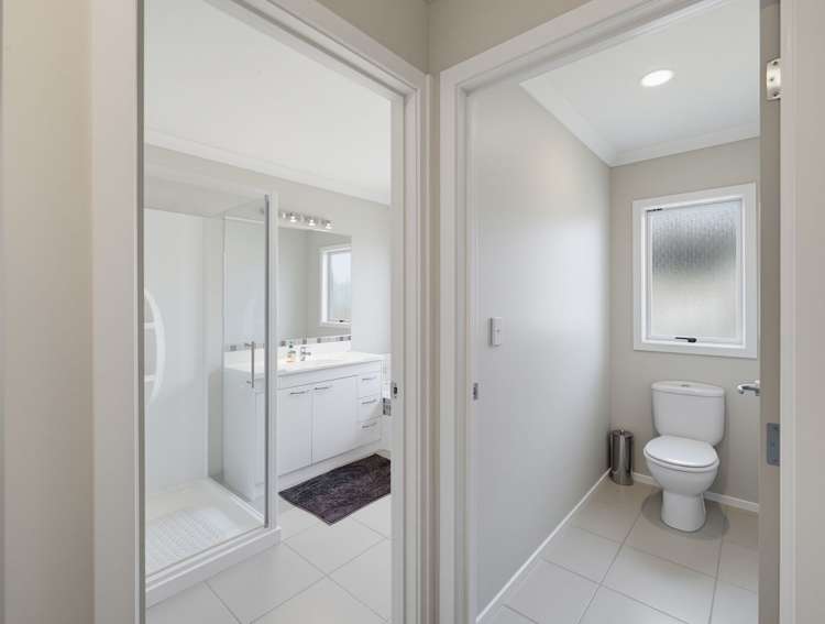 5 Pania Place Poraiti_17