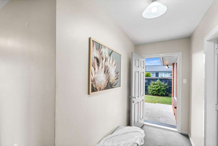 1/12 Carlsen Street Burwood_13