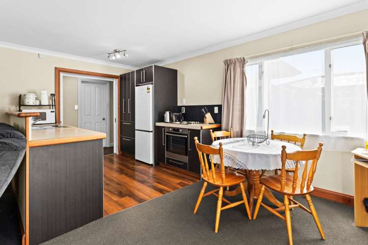 236 Kennedy Road Onekawa_18