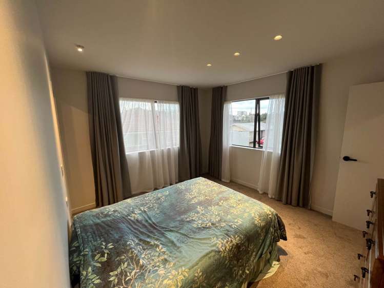 2/31 Hamlin Road Mount Wellington_4