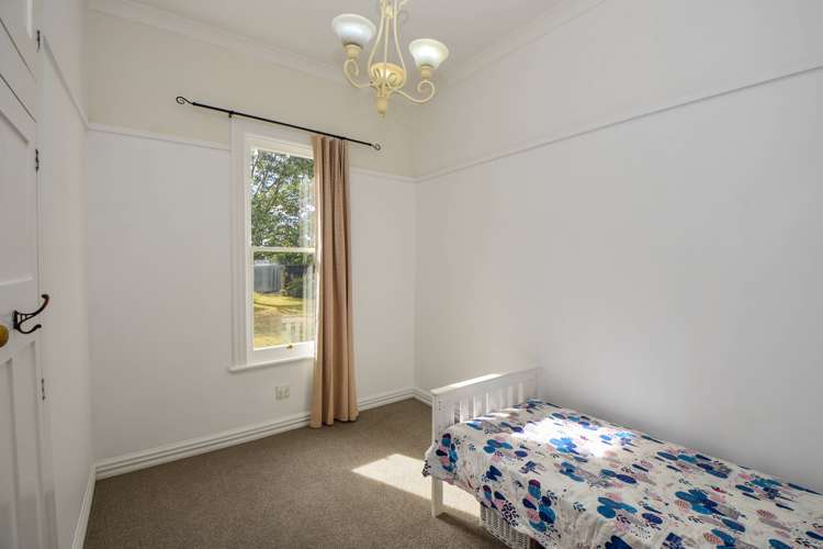 5 Brown Avenue Carterton_16