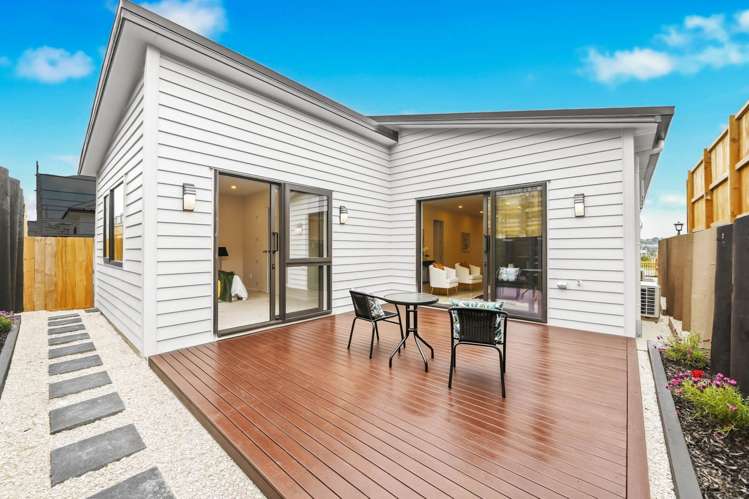 9 Whakairo Crescent Gulf Harbour_4