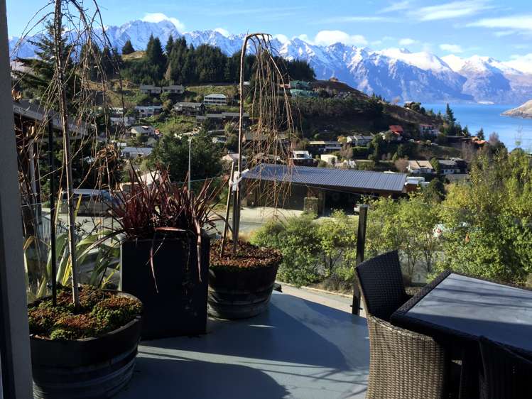 49b Dart Place Fernhill/Sunshine Bay_12