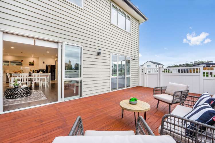 52 Milano Boulevard Karaka_10