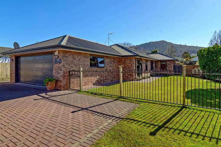10 Heaphy Place Pukehangi_1