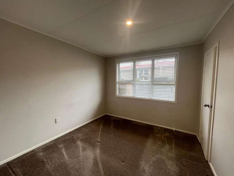 25 Astley Ave New Lynn_10