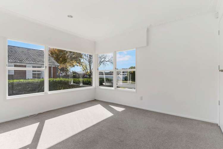 143 Elliot Street Pahurehure_15