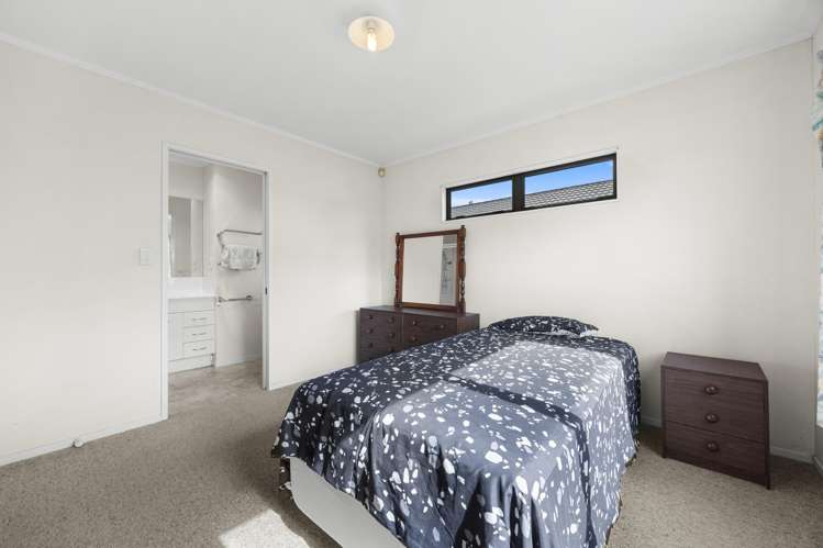 109 Pooks Road Ranui_21