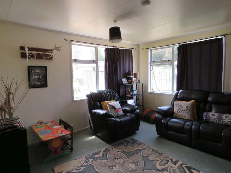 33 Falkner Park Taumarunui_6