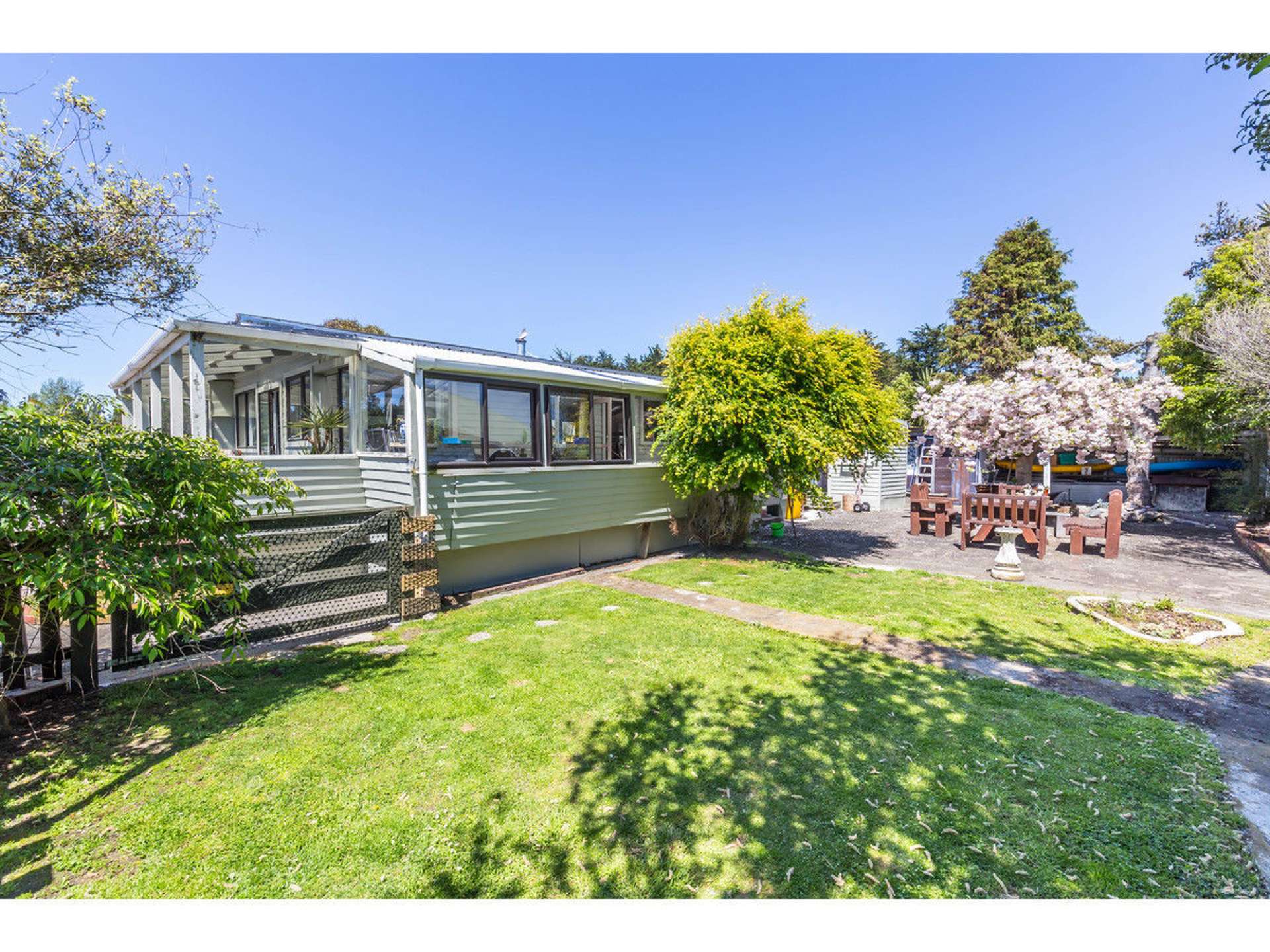 32 Kiwi Avenue Waikuku Beach_0