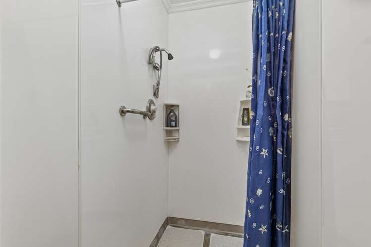 1277 South Road Manaia_15