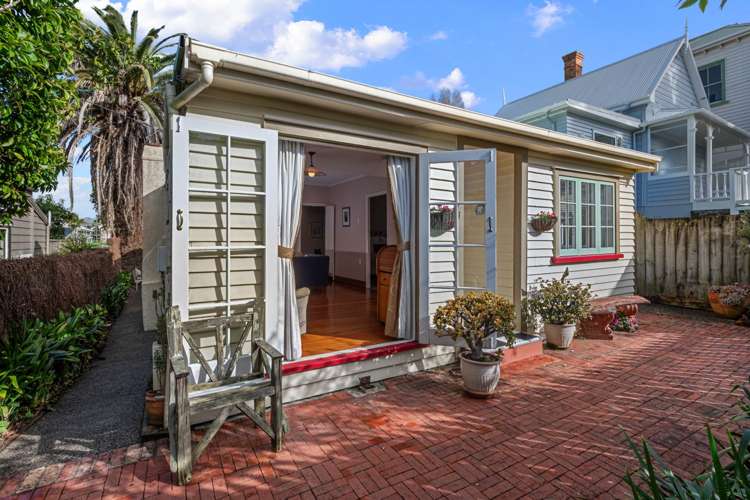 29 Clarence Street Devonport_32