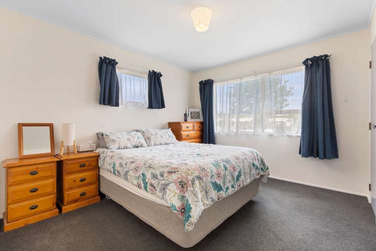 22 Lindsay Crescent Nawton_8