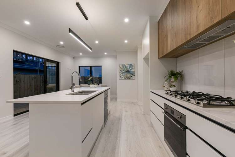 20 Spark Road Wainui_10