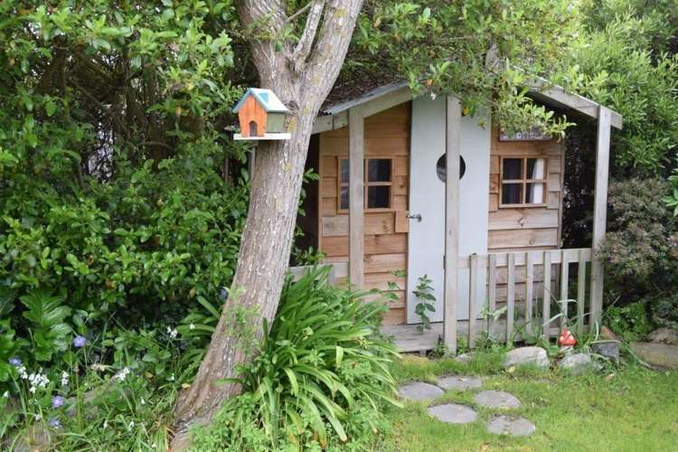 21 Maltby Avenue West End_16