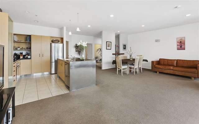 510/107 Thorndon Quay Pipitea_4