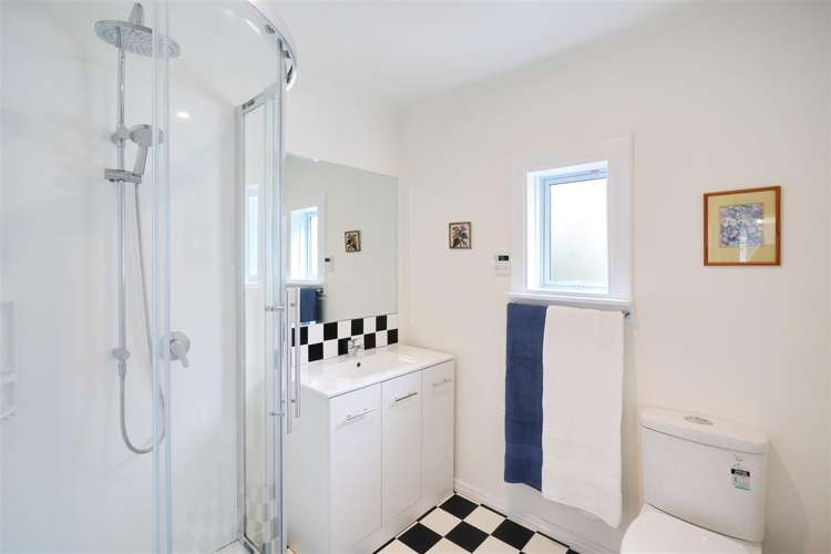 46 Woodville Street Edgeware_14