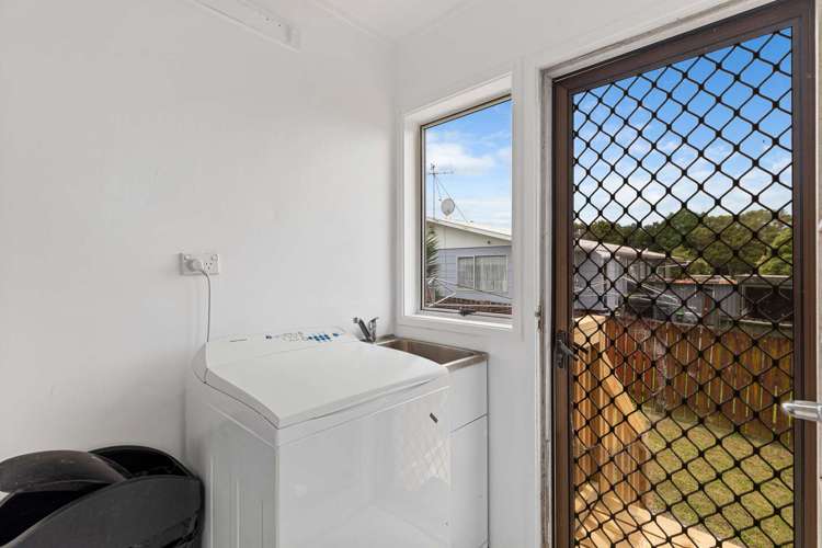 1/25a Tidal Road Mangere_18