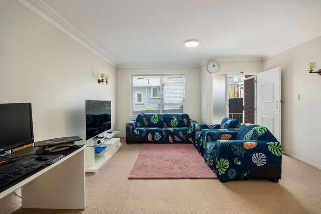 2/110 Richardson Road Mount Albert_2