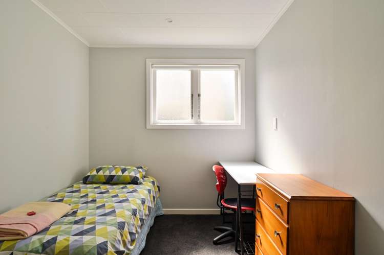 409 King Street South Hastings City_8