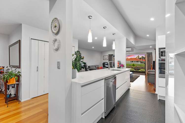 32 Whitsunday Key Papamoa_8