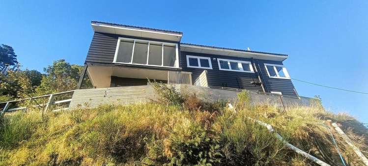 120 Nicholson Road Khandallah_1