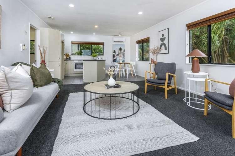 2/23 Heathglen Place Bayview_16