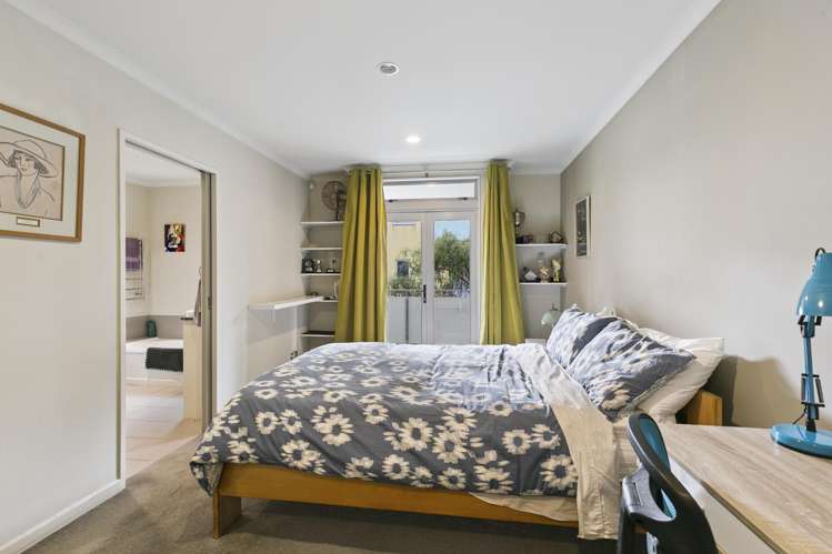 57/305 Evans Bay Parade Hataitai_11