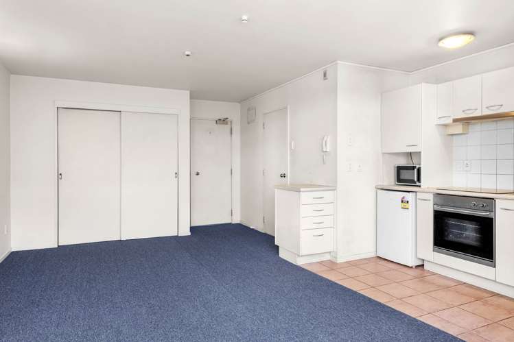 2C/9 Upper Queen Street City Centre_2