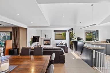 12 Pascal Place_3