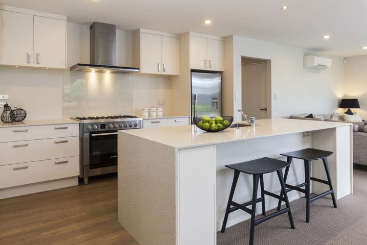 16 Handley Crescent Wigram_8