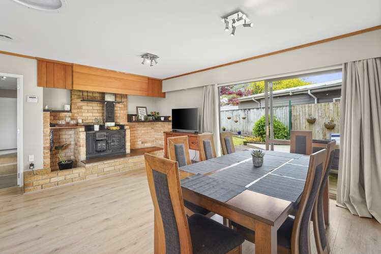 83 Carlyle Street Leamington_5