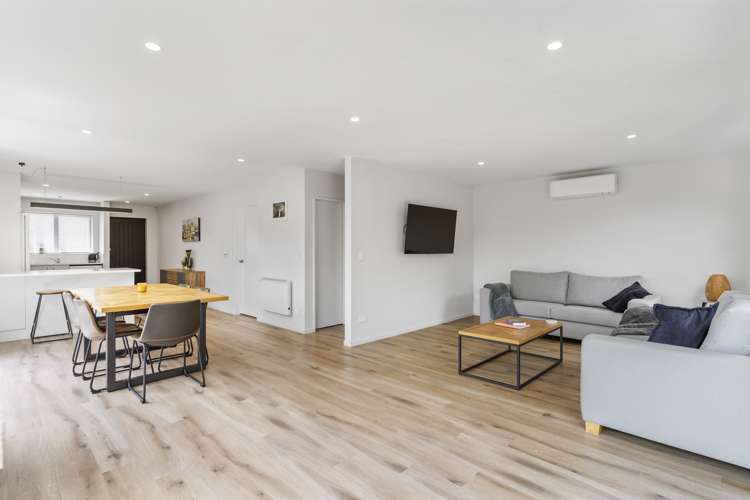 2/1 Tiaka Place Pakuranga_5