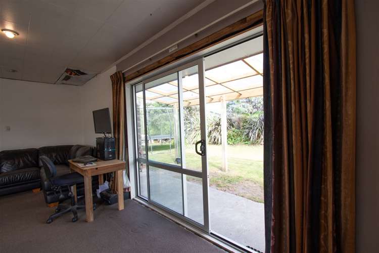 210 Revell Street Hokitika_6