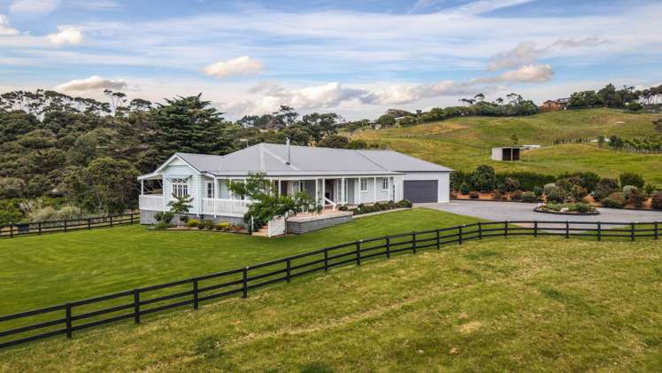 95 Alf Access Road Helensville_1