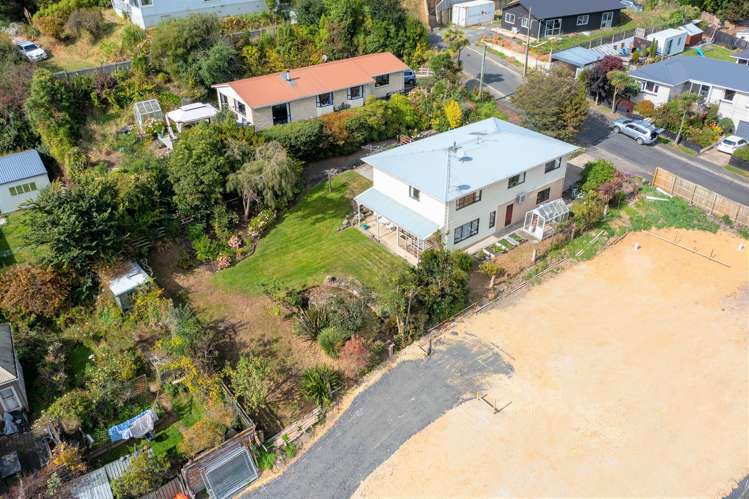 4 Shanks Street Green Island_23