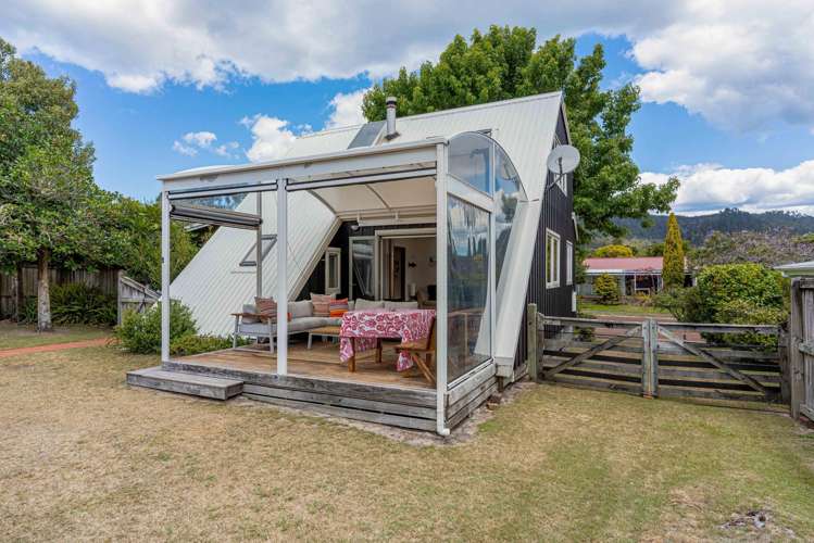 4 Pitkethley Circle Pauanui_25