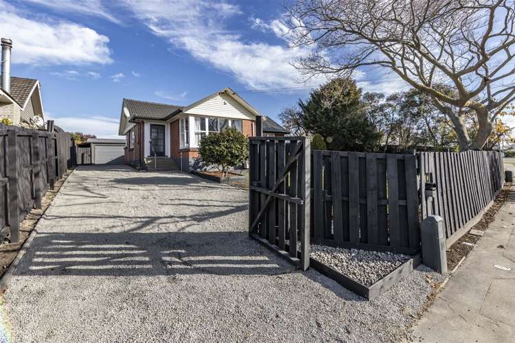 16 Soberton Street Aranui_14
