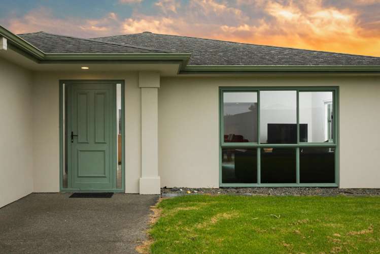 8 Athenree Heights Athenree_21