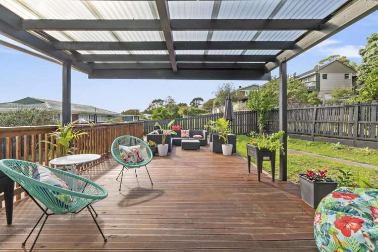 28 Ridgemount Rise Mangere Bridge_16