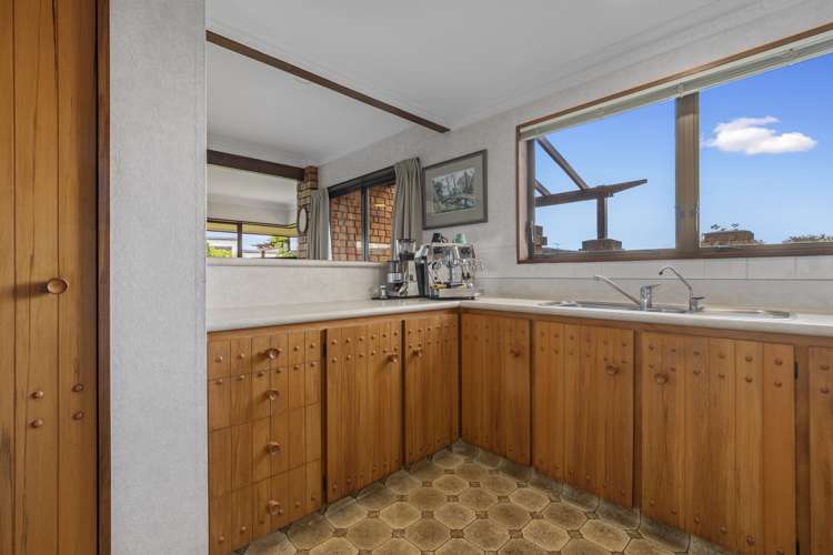 4 Aylesbury Terrace Otumoetai_13