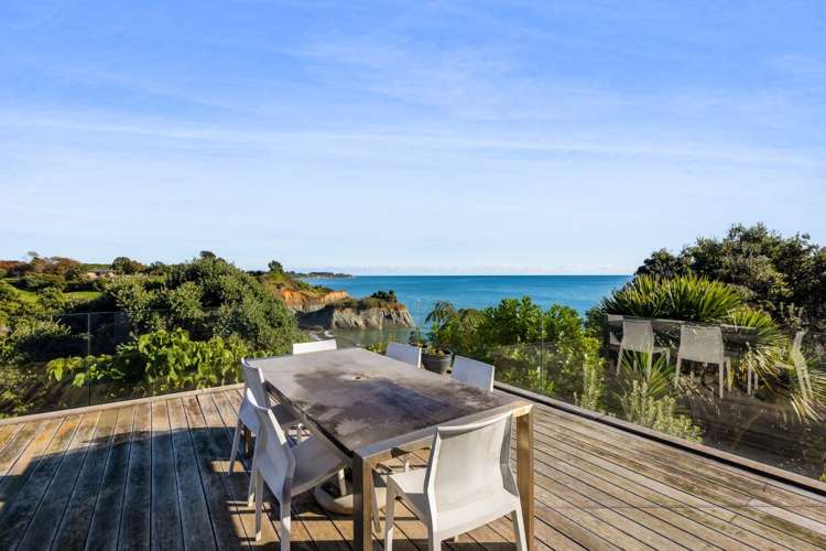 17 Motukari Place Onaero_13