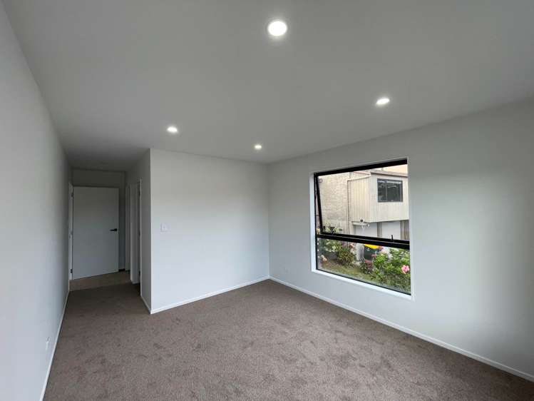 16A Janome Place Bucklands Beach_9