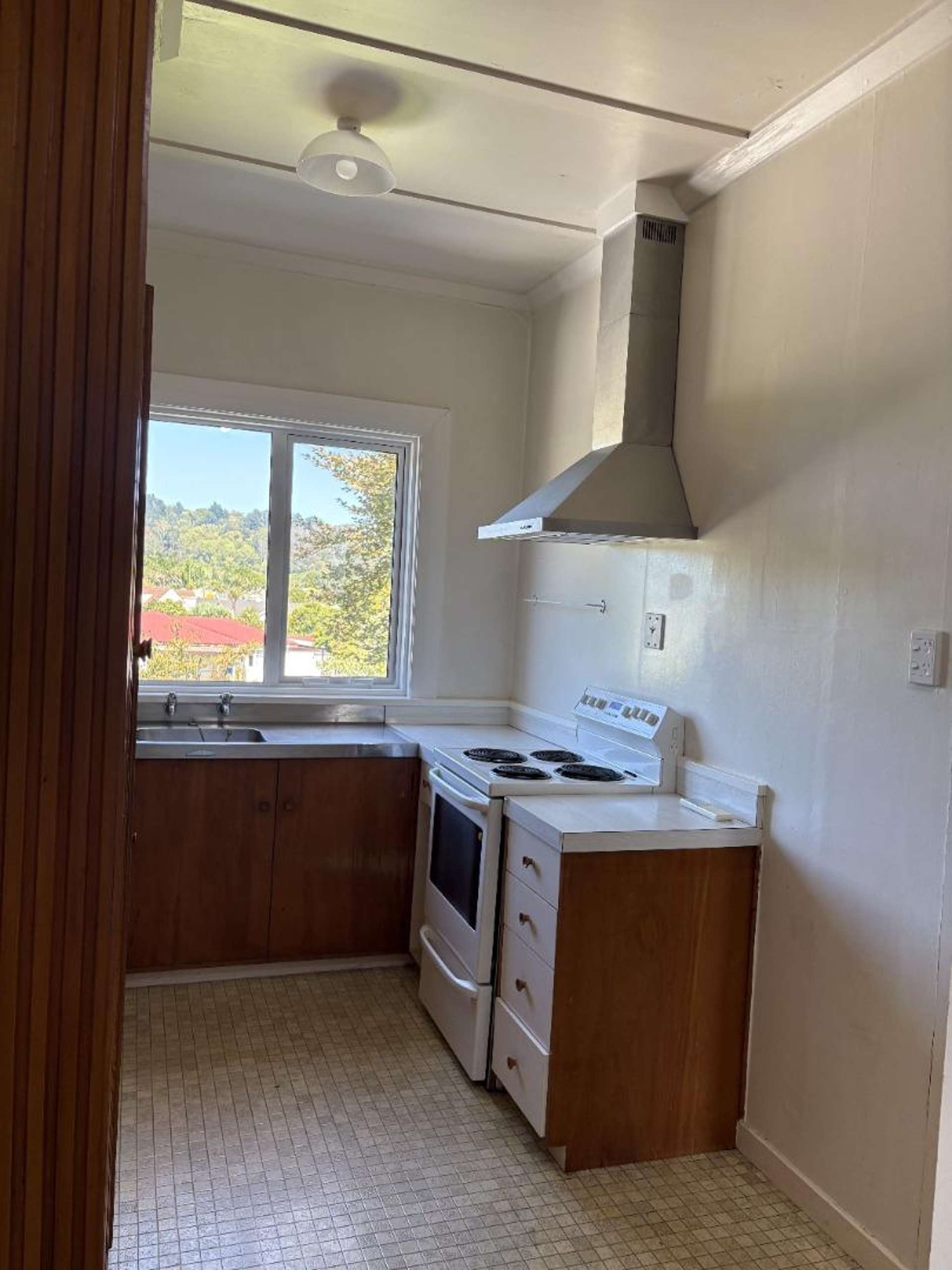 2/20 Tukura Road 1079_0