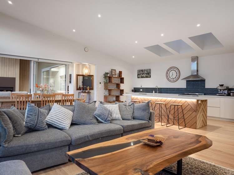 37 Pahoia Beach Road Whakamarama_32