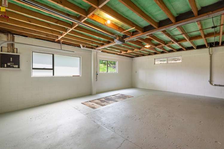 4 Sispara Road Beach Haven_32