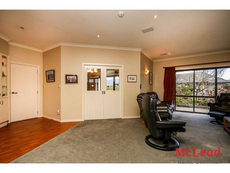 53 Farm Road Allenton_5