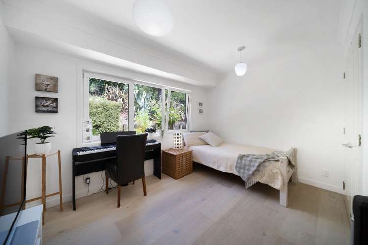 104 Awanui Rise Papakura_12