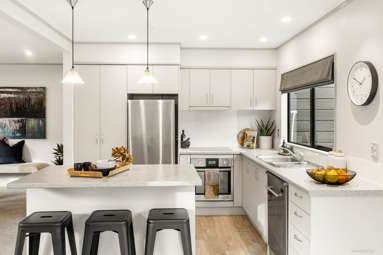 8 Higgs Road_2